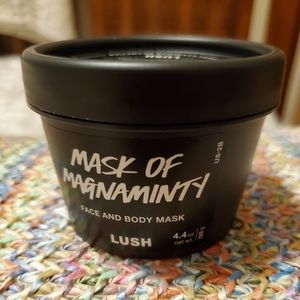 4.4 OZ Lush face and body mask